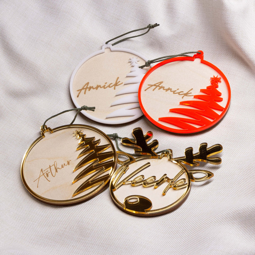 Houten kerstbal met acrylaat (groot)