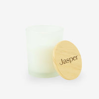 Geurkaars met houten deksel met gravering