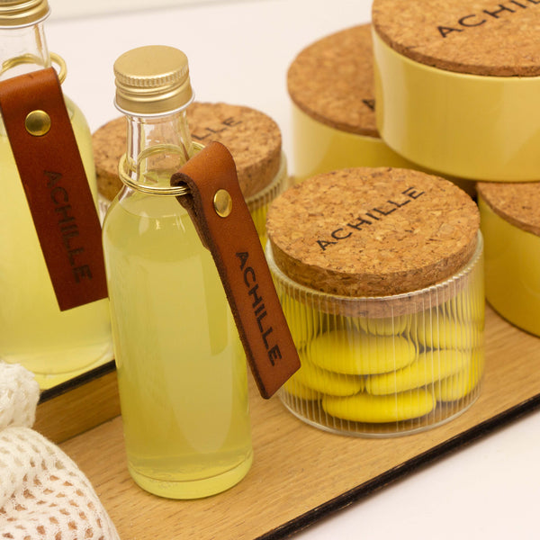 Glazen fijn geribbeld potje met kurk gegraveerd deksel