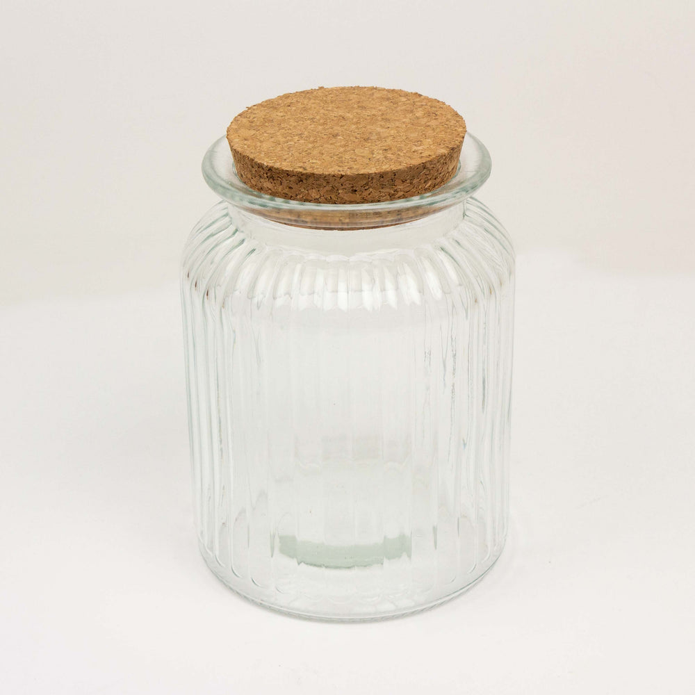 Glazen bokaal geribbeld met kurk deksel